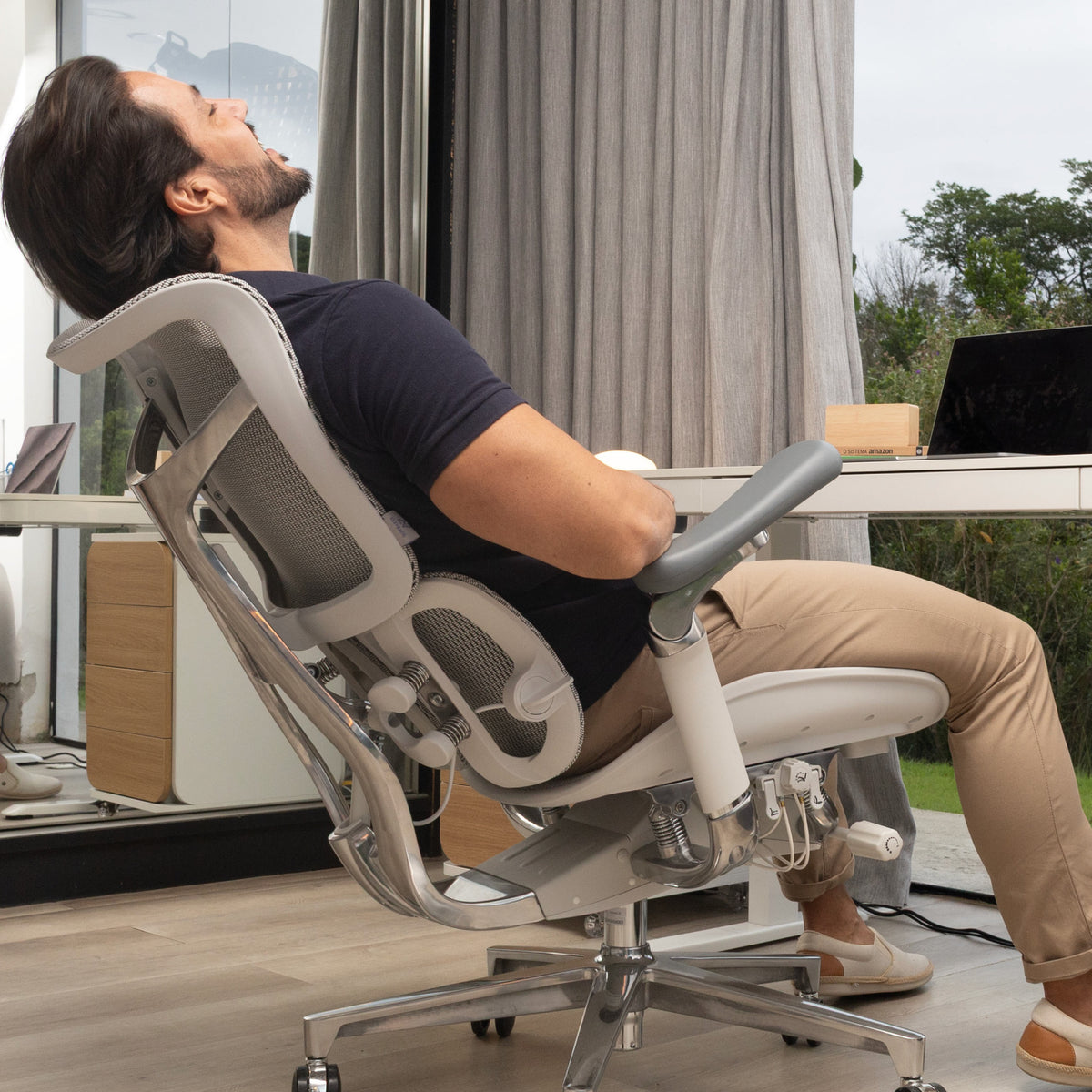 Cadeira Ergonômica Elements Una